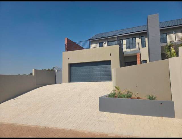 3 BEDROOM HOUSE FOR SALE IN ELDORAIGNE